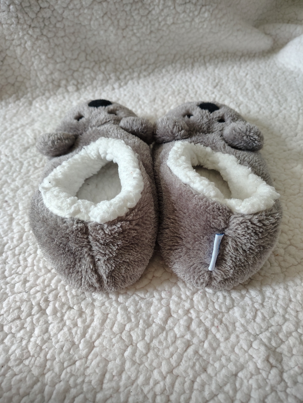 ☀️5/$25☀️ Snoozies! Cozy Size Small Koala Bear Slippers - Picture 4 of 9